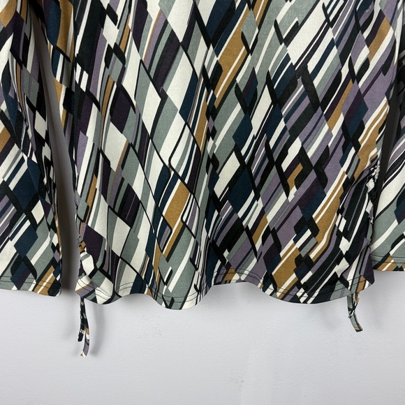 Glam & Fame Multicoloured Geometric Print Abstract Design Long Sleeve XL Top - Picture 9 of 11